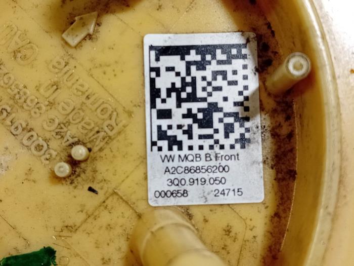 Brandstofpomp Elektrisch van een Volkswagen Passat 2015