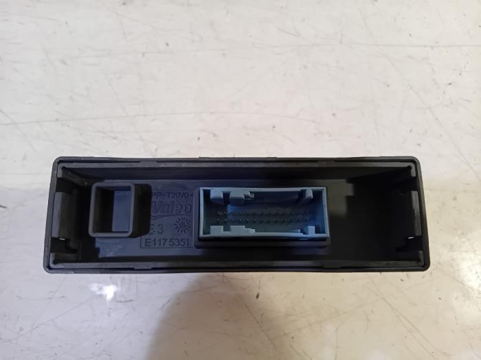 Computer Diversen van een Peugeot 208 2022