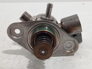 Gebruikte Hogedrukpomp Mercedes CLA Prijs € 122,00 Margeregeling aangeboden door Van der Ven Autorecycling B.V.