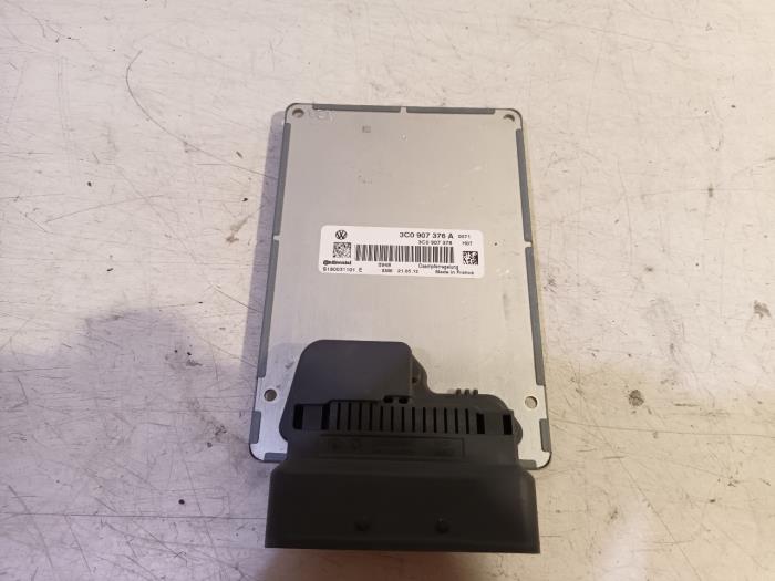 Gebruikte Computer Diversen Volkswagen Golf Prijs € 50,00 Margeregeling aangeboden door Van der Ven Autorecycling B.V.