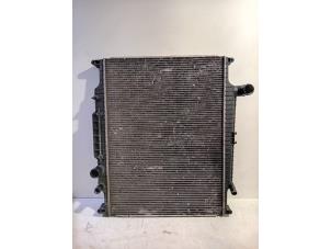 Gebruikte Radiateur Landrover Range Rover Sport Prijs € 40,00 Margeregeling aangeboden door Van der Ven Autorecycling B.V.