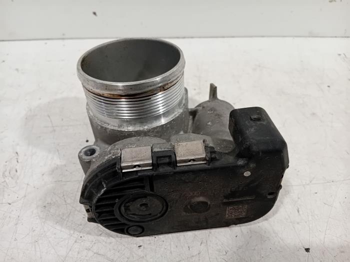 Gebruikte Gasklephuis Volkswagen Passat Prijs € 50,00 Margeregeling aangeboden door Van der Ven Autorecycling B.V.