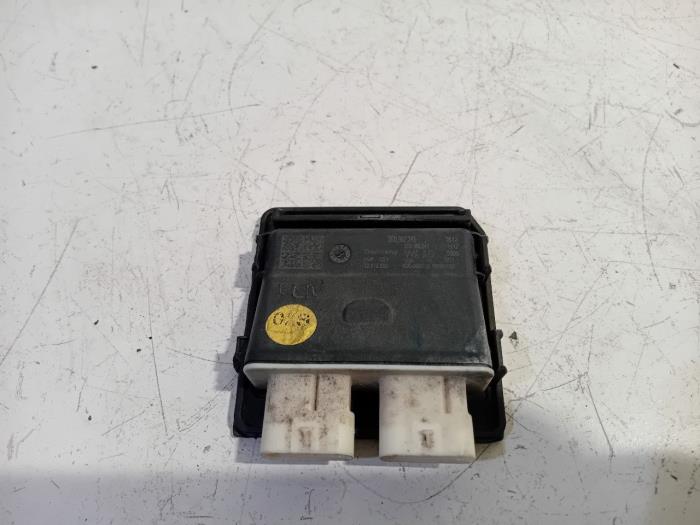 Gebruikte Computer Diversen Volkswagen Passat Prijs € 31,00 Margeregeling aangeboden door Van der Ven Autorecycling B.V.