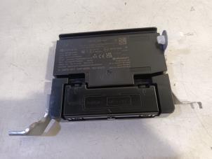 Gebruikte Telefoon Module Toyota Yaris Prijs € 255,00 Margeregeling aangeboden door Van der Ven Autorecycling B.V.