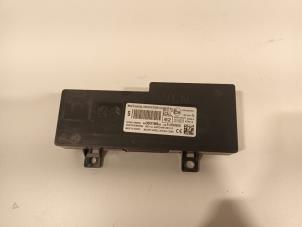 Gebruikte Module Telefoon DS Automobiles DS3 Crossback Prijs € 55,00 Margeregeling aangeboden door Van der Ven Autorecycling B.V.