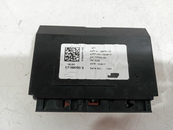 Gebruikte Module climatronic Mini Mini Prijs € 60,00 Margeregeling aangeboden door Van der Ven Autorecycling B.V.