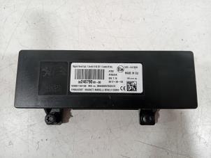 Gebruikte Module Telefoon Peugeot 3008 Prijs € 75,00 Margeregeling aangeboden door Van der Ven Autorecycling B.V.