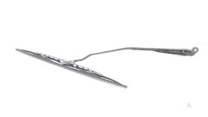 Gebruikte Ruitenwisserarm voor Volkswagen Lupo Prijs € 14,00 Margeregeling aangeboden door Van der Ven Autorecycling B.V.