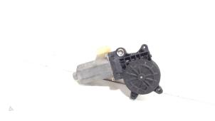 Gebruikte Motor electrisch raam BMW 3-Serie Prijs € 11,00 Margeregeling aangeboden door Van der Ven Autorecycling B.V.