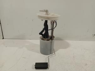 Gebruikte Tank element Pomp Ford Ecosport Prijs € 50,00 Margeregeling aangeboden door Van der Ven Autorecycling B.V.