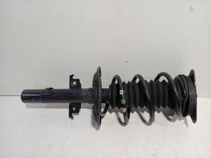 Gebruikte Mac Phersonpoot links-voor Renault Megane Prijs € 56,00 Margeregeling aangeboden door Van der Ven Autorecycling B.V.