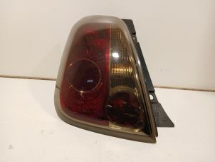 Gebruikte Achterlicht links Fiat 500 Prijs € 36,00 Margeregeling aangeboden door Van der Ven Autorecycling B.V.