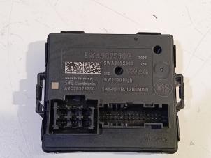 Gebruikte Gateway module Audi RS3 Prijs € 50,00 Margeregeling aangeboden door Van der Ven Autorecycling B.V.