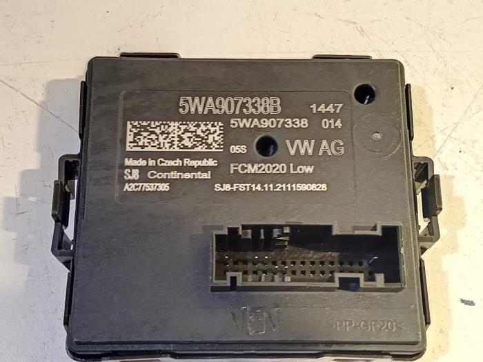 Gebruikte Computer Diversen Audi RS3 Prijs € 95,00 Margeregeling aangeboden door Van der Ven Autorecycling B.V.