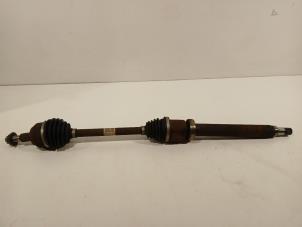 Gebruikte Homokineetas rechts-voor Ford Grand C-Max Prijs € 70,00 Margeregeling aangeboden door Van der Ven Autorecycling B.V.