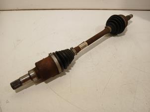 Gebruikte Aandrijfas links-voor Ford Fiesta Prijs € 127,00 Margeregeling aangeboden door Van der Ven Autorecycling B.V.