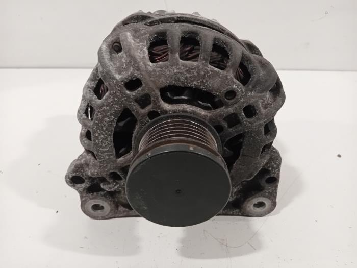 Gebruikte Alternator Volkswagen E-Up Prijs € 20,00 Margeregeling aangeboden door Van der Ven Autorecycling B.V.