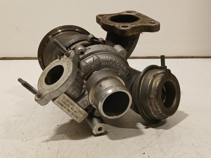 Turbo van een Peugeot 308 2014