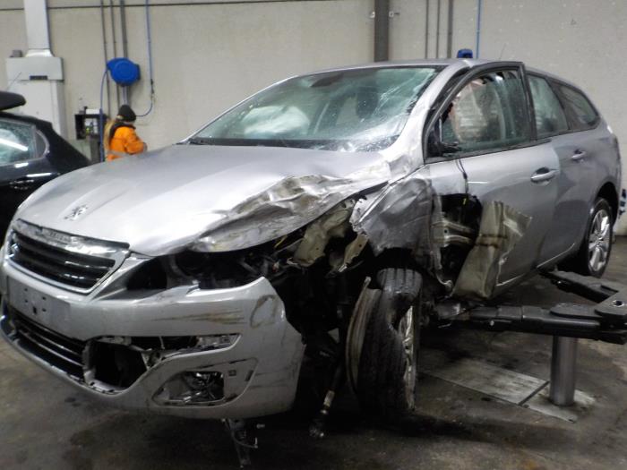 Turbo van een Peugeot 308 2014