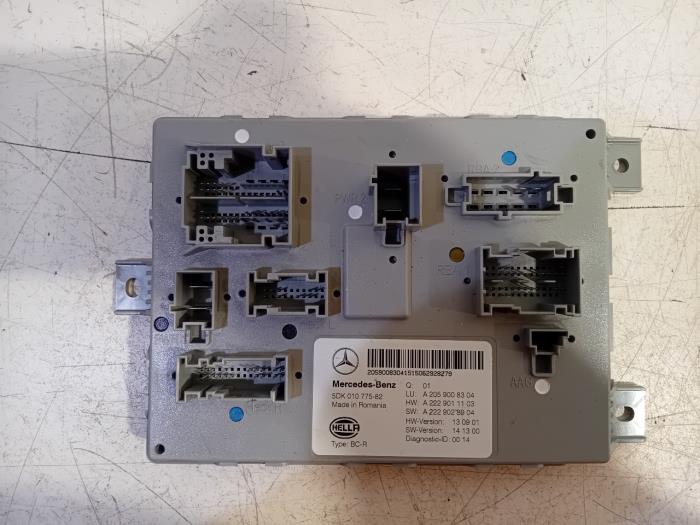 Computer Body Control van een Mercedes C-Klasse 2015