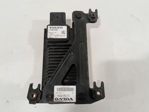 Gebruikte Computer Cruise Control Volvo V40 Prijs € 138,00 Margeregeling aangeboden door Van der Ven Autorecycling B.V.