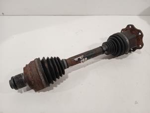 Gebruikte Homokineetas links-voor Audi A4 Prijs € 45,00 Margeregeling aangeboden door Van der Ven Autorecycling B.V.