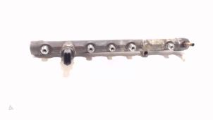 Gebruikte Injector brug Renault Megane Prijs € 21,00 Margeregeling aangeboden door Van der Ven Autorecycling B.V.