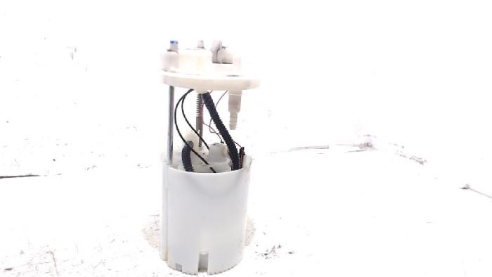 Gebruikte Tank element Pomp Fiat 500 Prijs € 30,00 Margeregeling aangeboden door Van der Ven Autorecycling B.V.