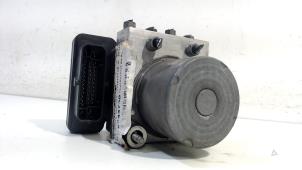 Gebruikte ABS Pomp Fiat Ducato Prijs € 69,00 Margeregeling aangeboden door Van der Ven Autorecycling B.V.