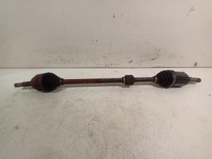 Gebruikte Homokineetas rechts-voor Chevrolet Cruze Prijs € 35,00 Margeregeling aangeboden door Van der Ven Autorecycling B.V.