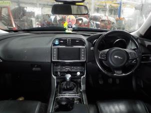 Radiateur van een Jaguar XE 2015