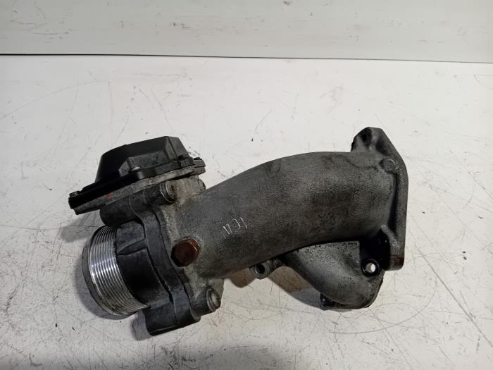 Gebruikte Gasklephuis Audi A8 Prijs € 106,00 Margeregeling aangeboden door Van der Ven Autorecycling B.V.