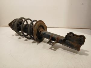 Gebruikte Mac Phersonpoot links-voor Hyundai IX35 Prijs € 75,00 Margeregeling aangeboden door Van der Ven Autorecycling B.V.