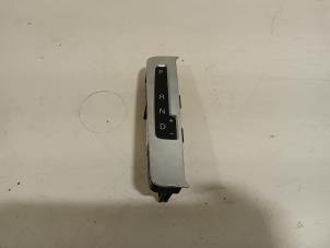 Gebruikte Versnellingspook Audi A4 Prijs € 26,00 Margeregeling aangeboden door Van der Ven Autorecycling B.V.