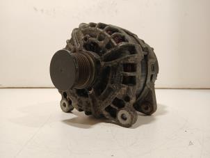 Gebruikte Alternator Volkswagen Transporter Prijs € 56,00 Margeregeling aangeboden door Van der Ven Autorecycling B.V.