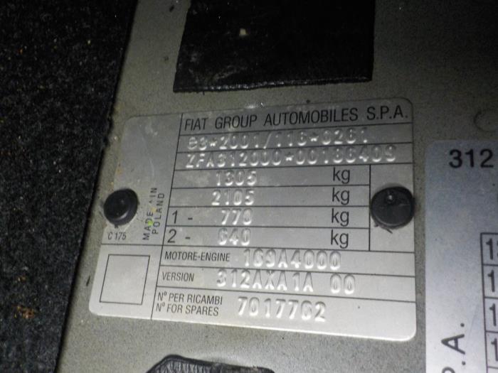 Computer Motormanagement van een Fiat 500 2017