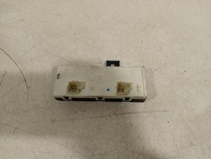 Gebruikte Computer Diversen Mercedes GLA Prijs € 80,00 Margeregeling aangeboden door Van der Ven Autorecycling B.V.