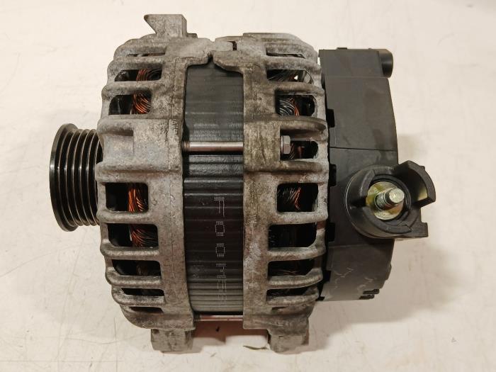 Alternator Jaguar XE (Gebruikt)