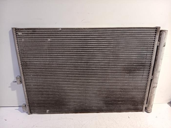 Gebruikte Airco Radiateur Mercedes B-Klasse Prijs € 30,00 Margeregeling aangeboden door Van der Ven Autorecycling B.V.
