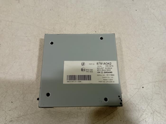 Gebruikte PDC Module Mitsubishi Outlander Prijs € 80,00 Margeregeling aangeboden door Van der Ven Autorecycling B.V.