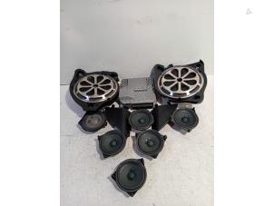 Gebruikte Audio set Mercedes C-Klasse Prijs € 150,00 Margeregeling aangeboden door Van der Ven Autorecycling B.V.