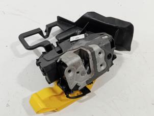 Gebruikte Slotmechaniek Portier 4Deurs links-achter Ford Tourneo Connect Prijs € 50,00 Margeregeling aangeboden door Van der Ven Autorecycling B.V.