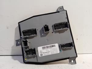 Gebruikte Bodycontrol Module Mercedes C-Klasse Prijs € 75,00 Margeregeling aangeboden door Van der Ven Autorecycling B.V.