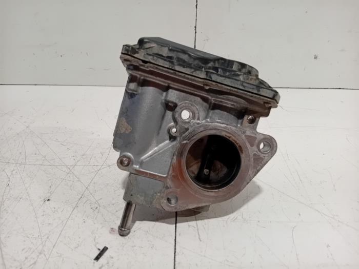 Gebruikte Gasklephuis Peugeot 108 Prijs € 17,00 Margeregeling aangeboden door Van der Ven Autorecycling B.V.