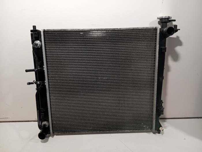 Gebruikte Radiateur Kia Sportage Prijs € 60,00 Margeregeling aangeboden door Van der Ven Autorecycling B.V.