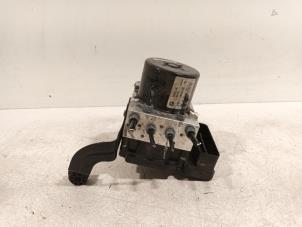 Gebruikte ABS Pomp BMW 3-Serie Prijs € 60,00 Margeregeling aangeboden door Van der Ven Autorecycling B.V.