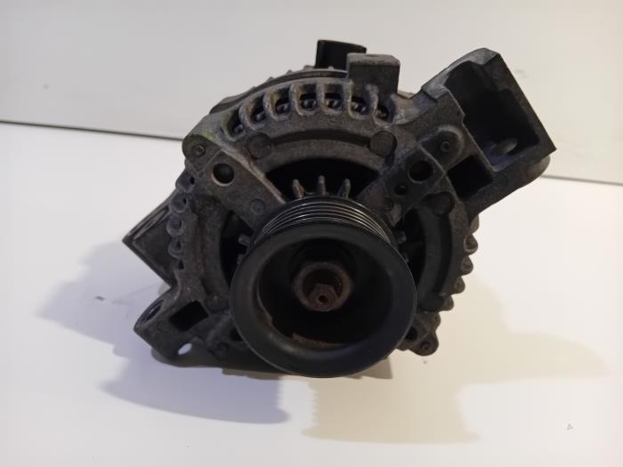 Gebruikte Dynamo Cadillac SRX Prijs € 50,00 Margeregeling aangeboden door Van der Ven Autorecycling B.V.