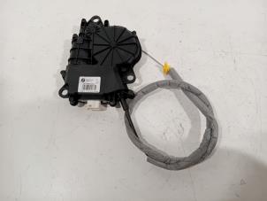 Gebruikte Achterklep motor BMW 3-Serie Prijs € 50,00 Margeregeling aangeboden door Van der Ven Autorecycling B.V.