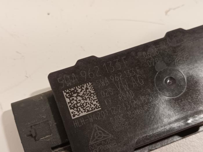 Computer Diversen van een Volkswagen Caddy 2024