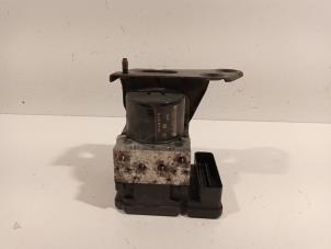 Gebruikte ABS Pomp Volkswagen Transporter Prijs € 138,00 Margeregeling aangeboden door Van der Ven Autorecycling B.V.